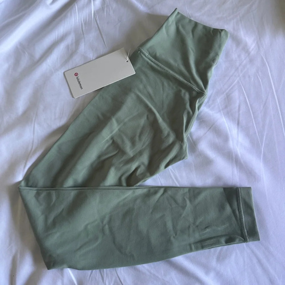 🆕💚 Lululemon Align HR Pant 28” - Palm Court - Picture 1 of 9